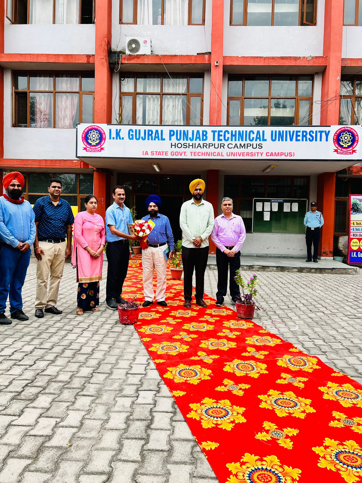 Padama Shri Dr. Harmohinder Singh Bedi, Chancellor , Central University Himachal Pradesh today visited IKGPTU, Hoshiarpur Campus and blessed the newly admitted students at Orientation Programme.